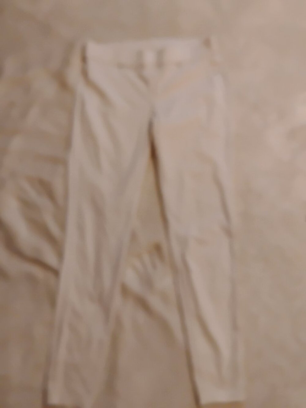 Vera Wang white stretch pants